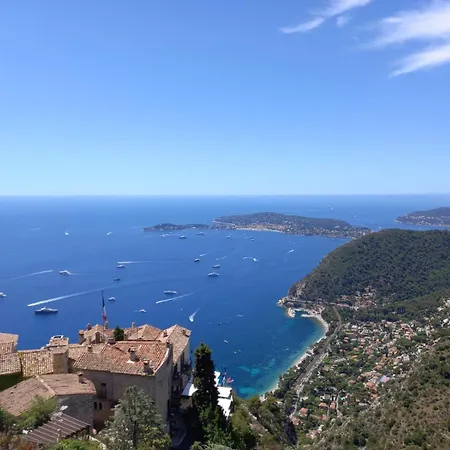 Riviera Vue Panoramique Et Nature *