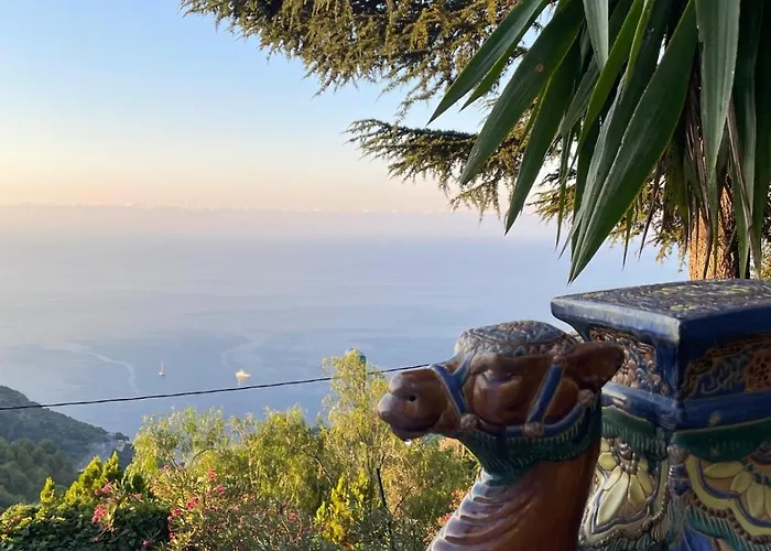 Riviera Vue Panoramique Et Nature * Eze