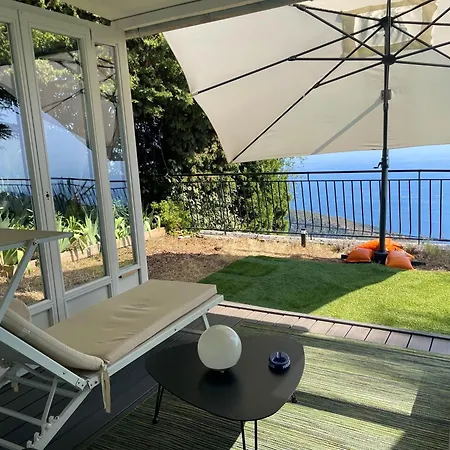 Riviera Vue Panoramique Et Nature *